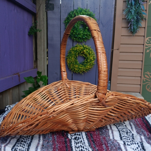 Vintage Other - VTG Large Wicker Flower Foraging Wicker Flat Basket Top Handle Boho Cottagecore